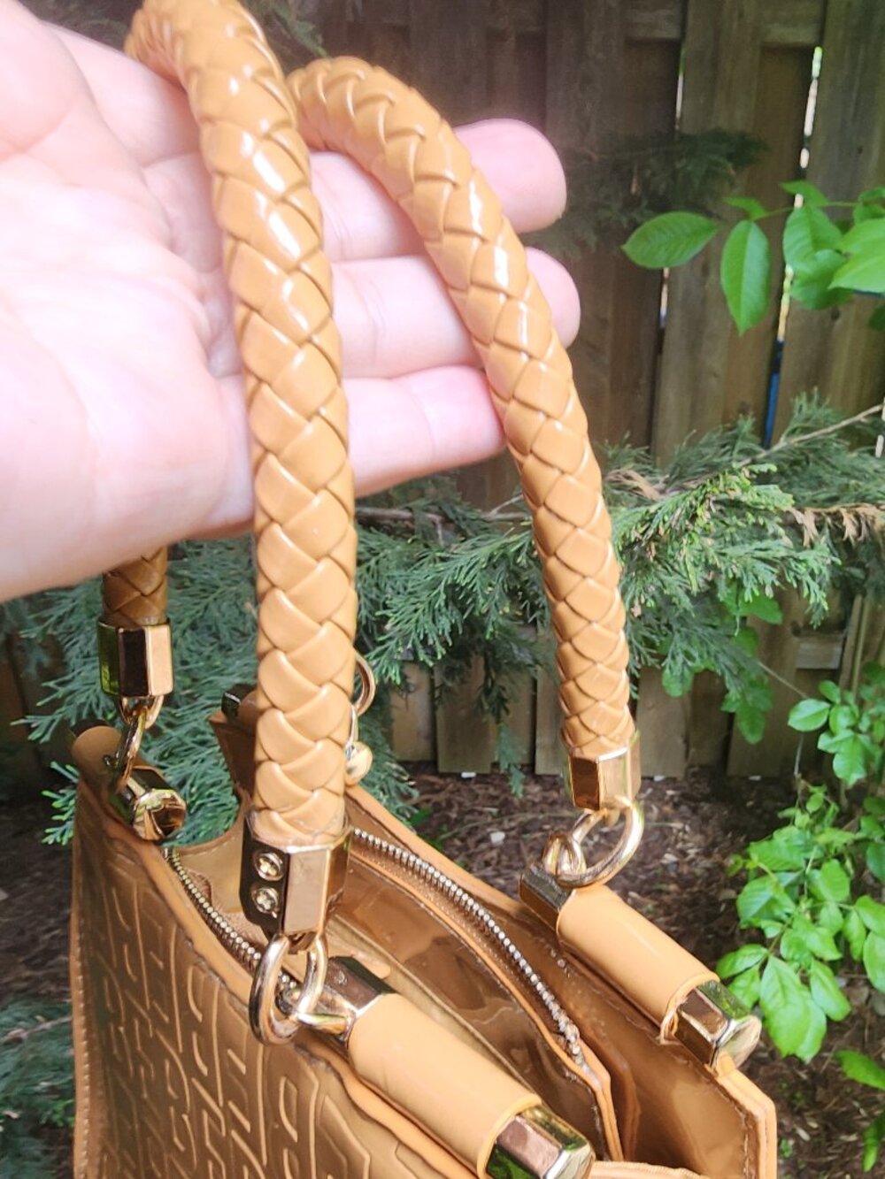 *NWOT* BEBE Women's Small Caramel Patent dual handbag & crossbody purse - Picture 9 of 16